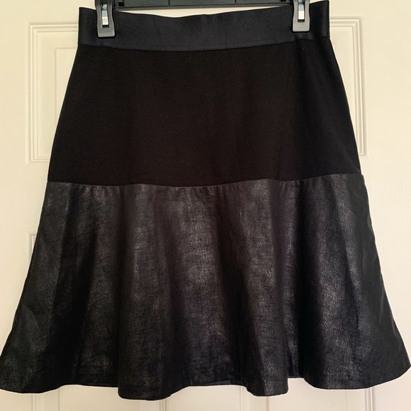 Sold…FAUX Black LEATHER SKIRT - Picture 1 of 6